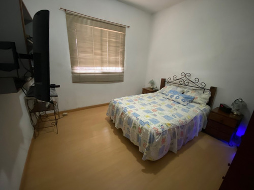 Imagen 11 de 16 de Casa Quinta O Negocio En Los Caobos, Av. La Salle Subiendo A Venevisión