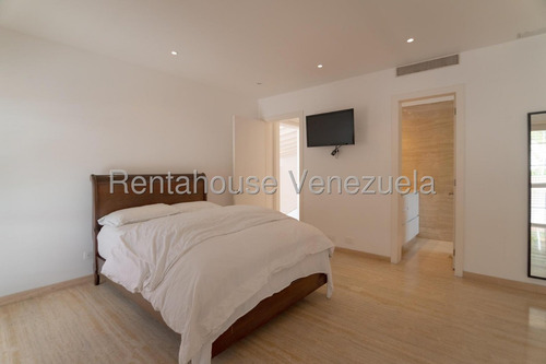 Casa En Alquiler, Prados Del Este #25-17775 - Marigreys Blanco -