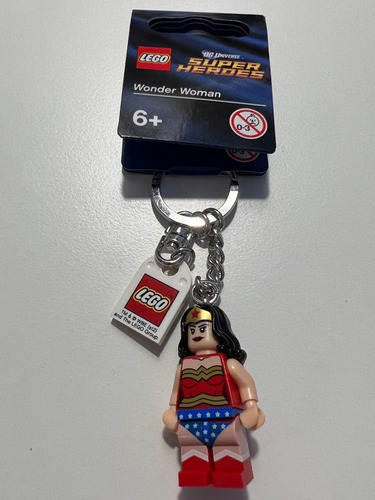Imagen 3 de 4 de Llavero Lego Dc Universe Wonder Woman Mujer Maravilla