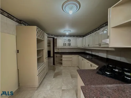 Venta De Casa En Envigado, El Escobero Barte Baja(mls#250854)