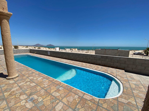 Imagen 3 de 10 de Casa 1 Rec 1 Bao 4 Camas A 200 Mts De La Playa Con Alberca
