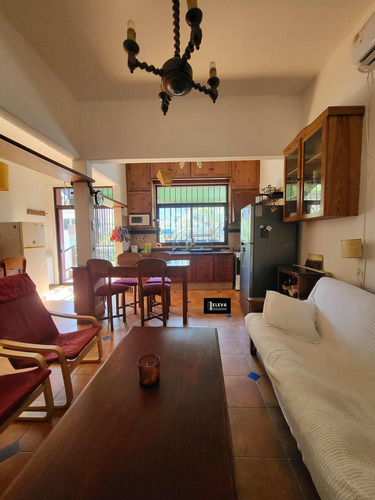 Vendo Casa En Pocitos Ideal Empresa Us$ 720.000