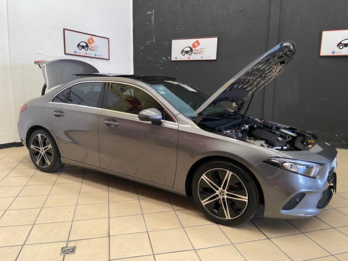 Mercedes-Benz Clase A 200 Sedan Progressive 1.4L Turbo AT