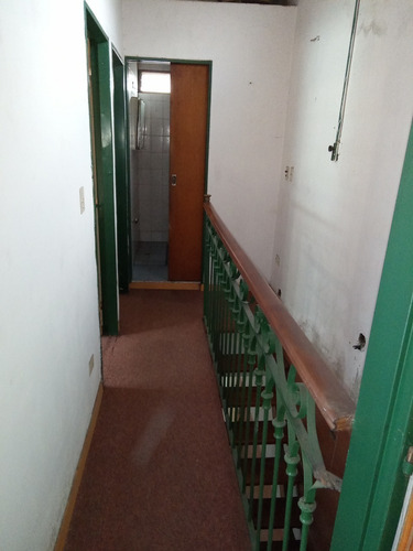 Morón Centro-dueño-casa Y Local Comercial - Para Reciclar