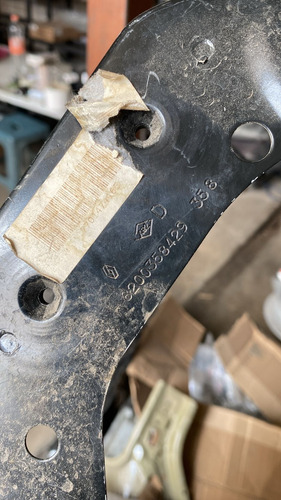 Base Panel Refuerzo Salpicadera Derecha Para Renault Clio