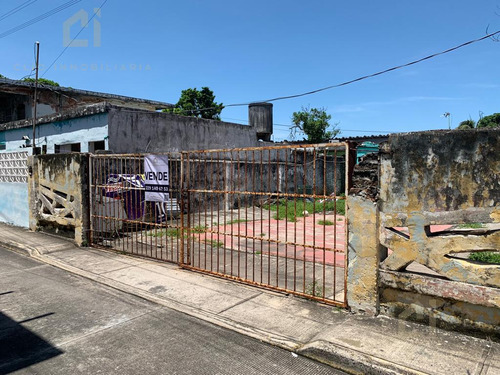 Terreno En Venta En Veracruz, Zona Centro De 250 M2 A 2 Cuadras De La Av. Cuauhtemoc, A 4 Cuadras De La Av. Ignacio Allende