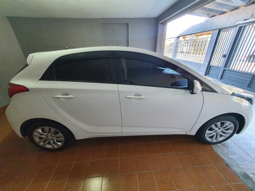 Imagem 10 de 15 de Hyundai Hb20 1.0 Confort Plus, Manual - Único Dono