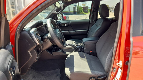 Imagen 10 de 14 de Toyota Takoma 2016 Trd Sport 4x2 Dob/cab Tela Eng $ 113,600
