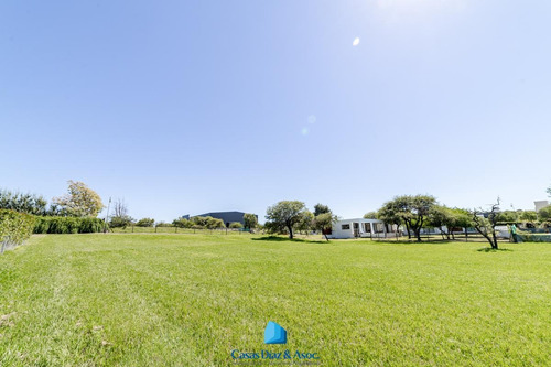 Imagen 8 de 25 de Gran Lote En Venta De 2100 M2 - Country Causana