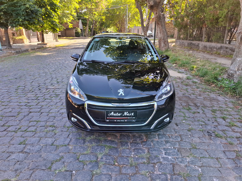 Peugeot 208 1.6 Allure Nav Tiptronic