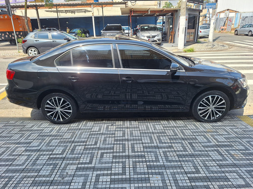 Volkswagen Jetta 2.0 Tsi Highline 4p