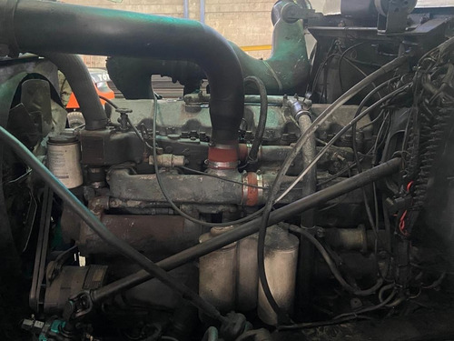 Imagen 13 de 13 de Mack R600 Canadiense