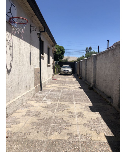Vende 2 Casas Total 6 Dorm, 3 Baños, 2 Cuadras Metro El Bosq