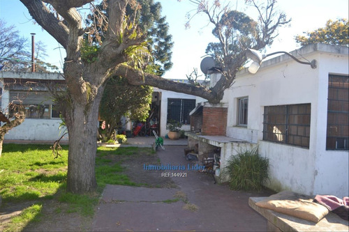 Casa 4 Dormitorios Y Apartamento Al Fondo