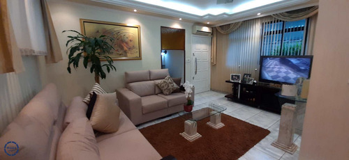 Casa Com 3 Dorms, Embaré, Santos - R$ 750 Mil, Cod: 18317 - V18317