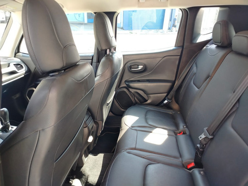 Jeep Renegade 1.8 16V FLEX LONGITUDE 4P AUTOMÁTICO