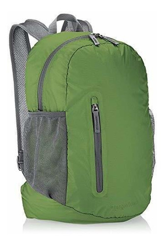 Amazon Basics Ultralight Portable Packable Day Pack