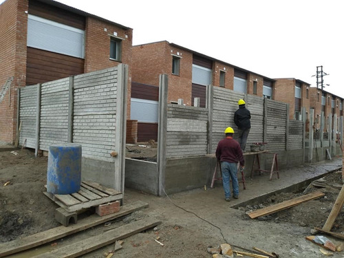 Imagen 3 de 12 de Casas Y Muros Prefabricados Construcción E Instalación.