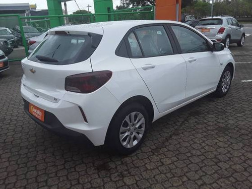 Imagem 7 de 9 de Chevrolet Onix 1.0 Flex Lt Manual