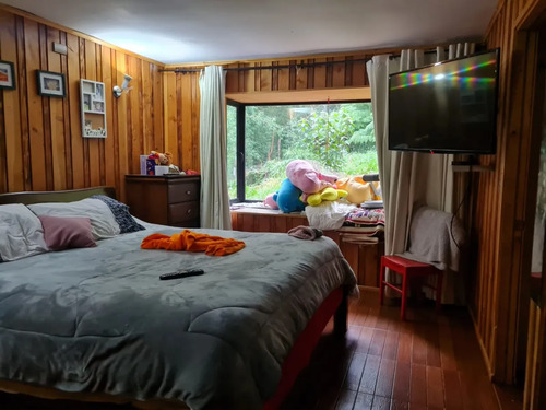 Parcela Con 1 Casa Ppal, Y 2 Cabañas Para Rentar