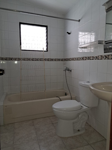 Casa En Arroyo Hondo Viejo En Venta