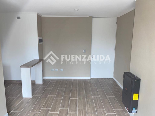 Departamento En Arriendo De 2d2b En Parque Pucalan