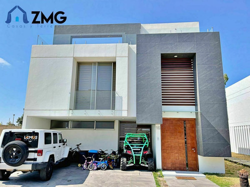 Hermosa Casa En Solares Lago Norte Con Vista Al Parque Y Lag