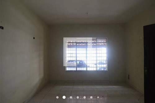 Casa De Vila Com 5 Quartos E 3 Vagas