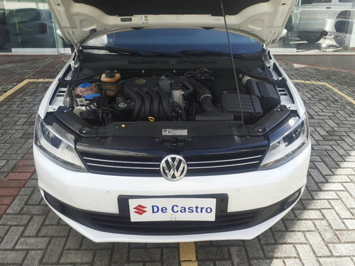 Vw - Jetta 2.0 Completo 2014 Muito Conservado