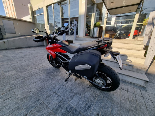 Imagem 5 de 8 de Ducati Hyperstrada 821