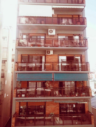 Billinghurst Y Las Heras - Piso De 3 Dorm. C Dep. Y Cochera