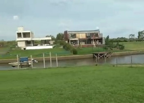 Terreno Lote Al Rio  En Venta En El Cazal, Escobar, G.b.a. Zona Norte