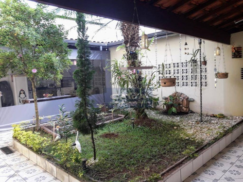 Imagem 4 de 30 de Sobrado Itaquera -alto Padrão 300m² Com 5 Vagas De Garagem Aceito Até 80% Em Permuta No Litoral E Capital De Sp - So13080
