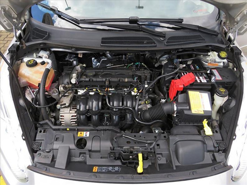 Imagem 8 de 10 de Ford Fiesta Se 1.6 Sedan 16v Flex Manual