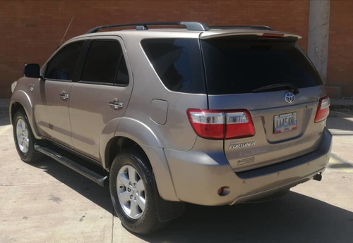 Toyota Fortuner 4x4