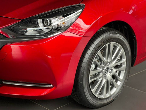 Imagen 16 de 20 de Mazda 2 Sedan Grand Tuoring Lx