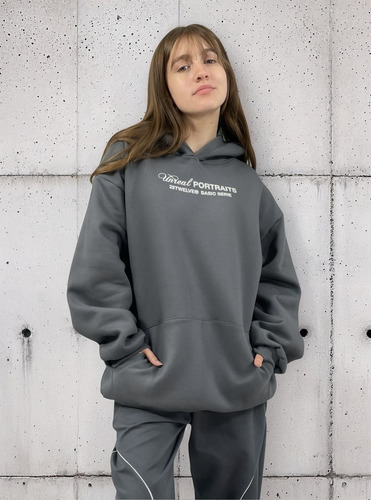 Buzo Unreal Friza Unisex Oversize Premium Moda