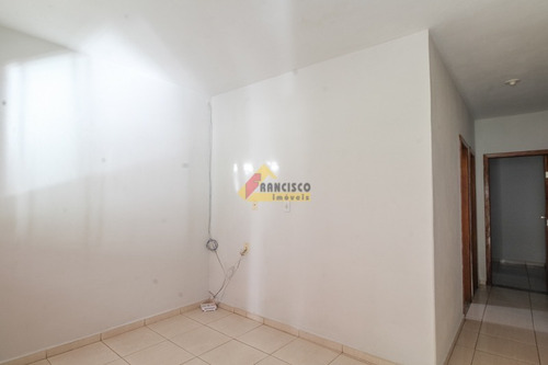 Imagem 3 de 16 de Casa Residencial Santa Lúcia - 45642