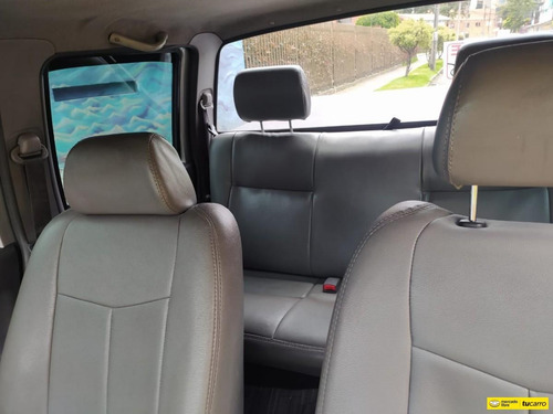 Nissan Frontier D22
