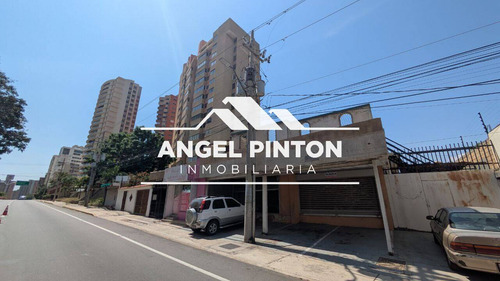 Local Comercial Alquiler Av. El Milagro Maracaibo Api 6732