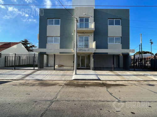 Imagen 2 de 30 de Venta Departamento Parque Luro