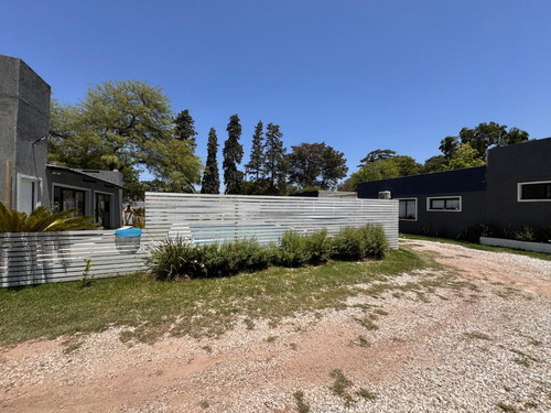 Casa En Housing Con Pileta 3 Dorm Arguello
