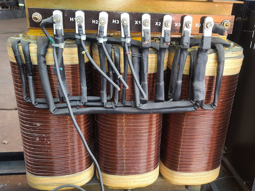 Imagem 2 de 2 de Auto Transformador A Seco 40 Kva 220/380volts