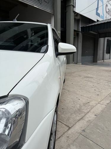 Toyota Etios 1.5 Xs