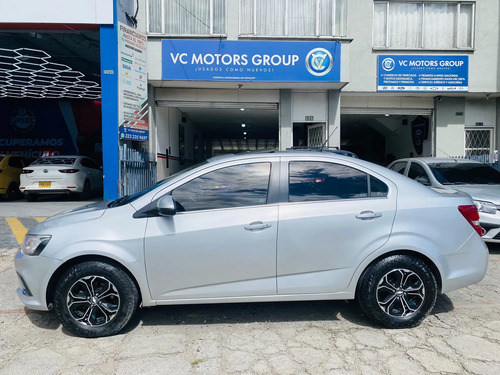 Chevrolet Sonic 1.6 Lt 4 p Mecánica