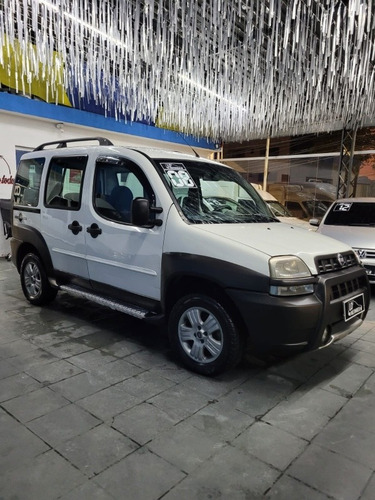 Imagem 8 de 16 de Fiat Doblo 2008 1.8 Adventure Flex 5p