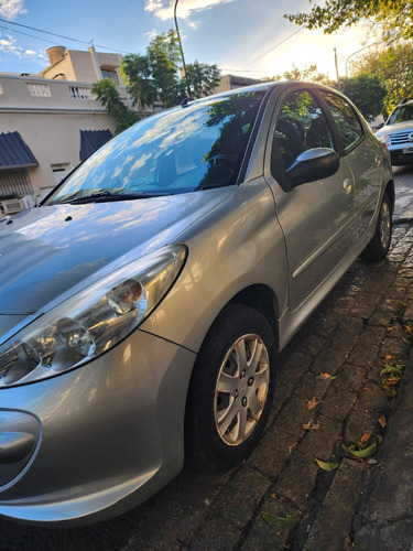 Peugeot 207 1.4 Sedan Allure 75cv