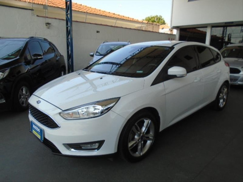 Ford Focus 1.6 Se 16v