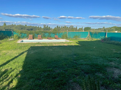 Vendo Hermosa Casa Dos Dormitorios Con Pileta En Colonia Tirolesa