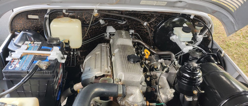 Toyota Bandeirante 3.7 Cab. Simples Longa 2p